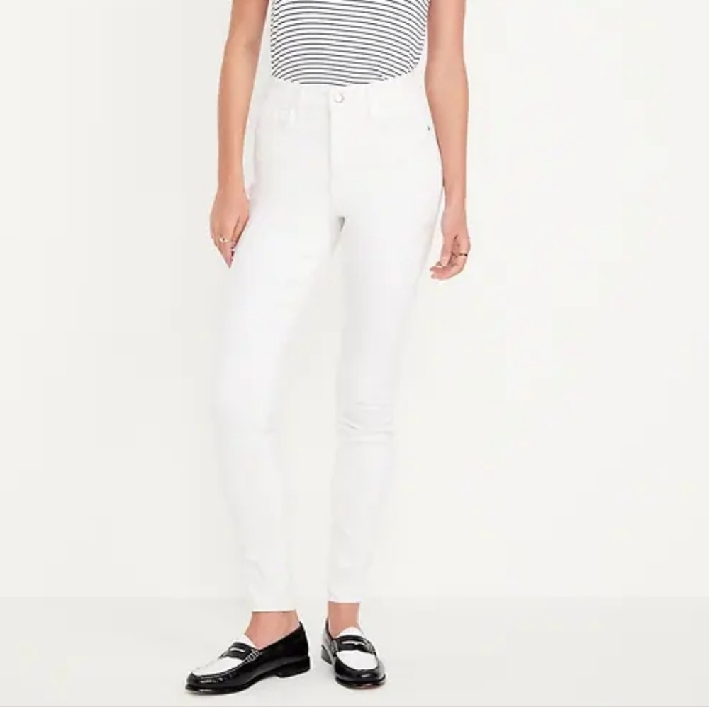 Sale: Old Navy Women's High-Waist Super-Skinny Jeans - 14
